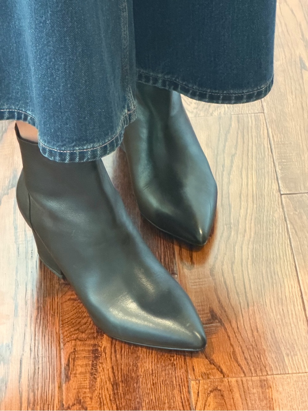 NWT Steve Madden Black Pointed Toe Wedge Booties | 8.5 - Picture 9 of 12
